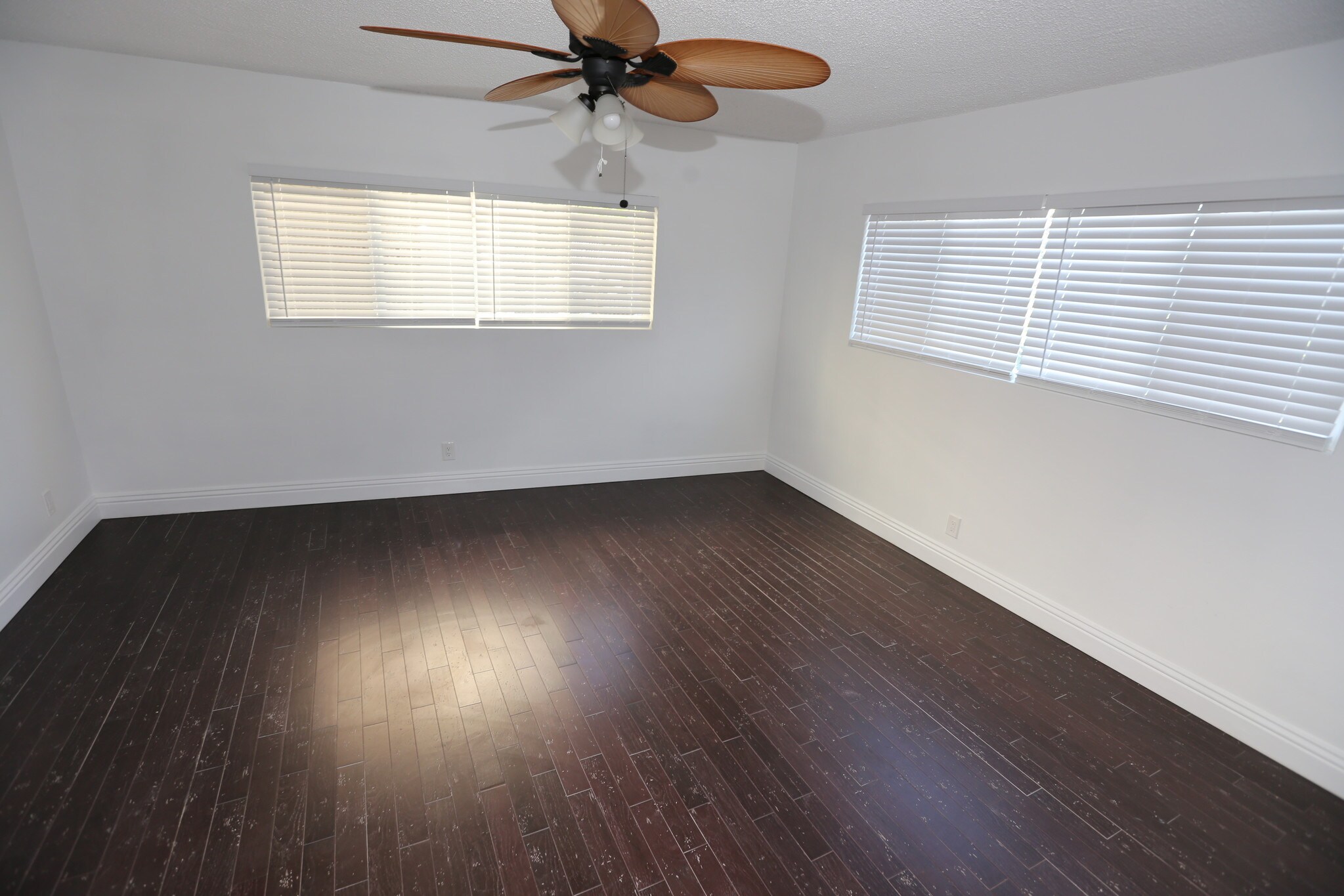 Building Photo - 4776 Don Miguel Dr