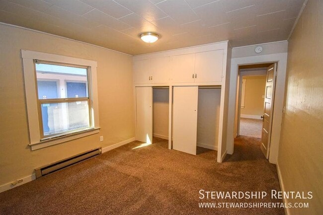 Building Photo - 1841 Kincaid St