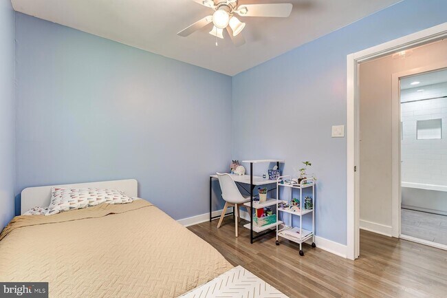 Building Photo - 7806 Jansen Dr