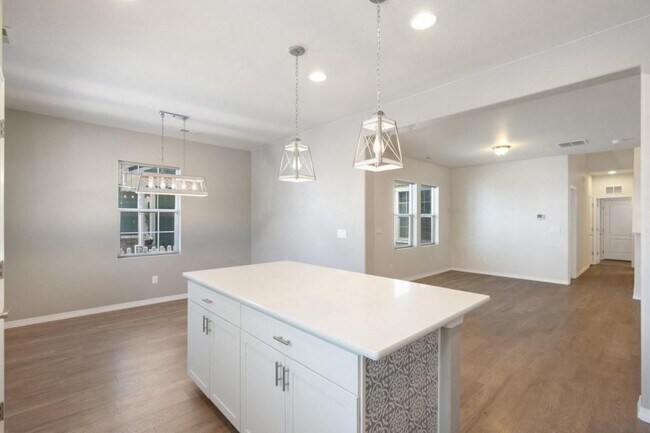 Building Photo - 5336 Wild Sage Grove