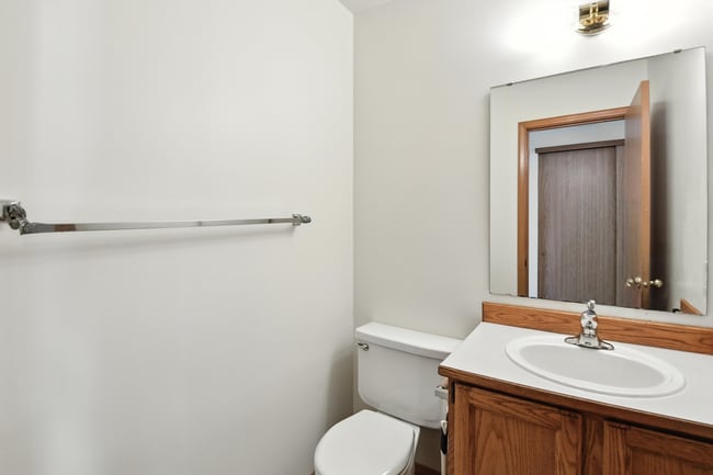 Building Photo - 3Bd/2.5Ba Kirkland Home