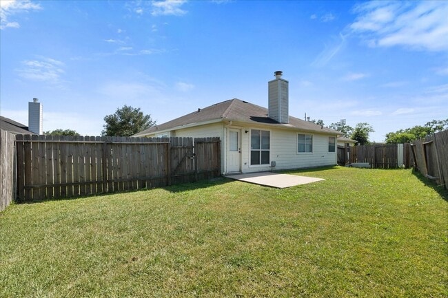 Building Photo - 2614 Maple Pl Ct