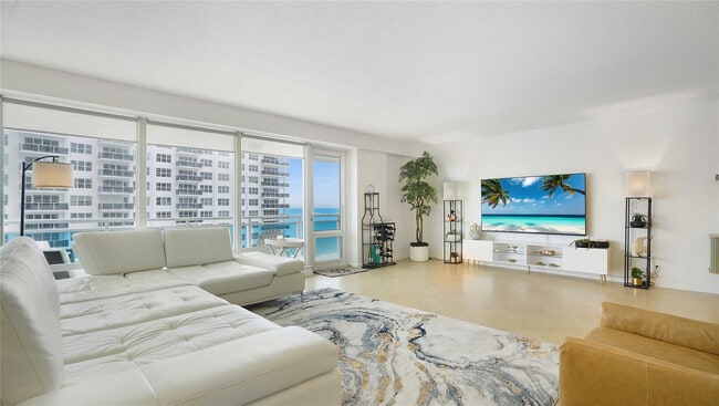 Building Photo - 3430 Galt Ocean Dr