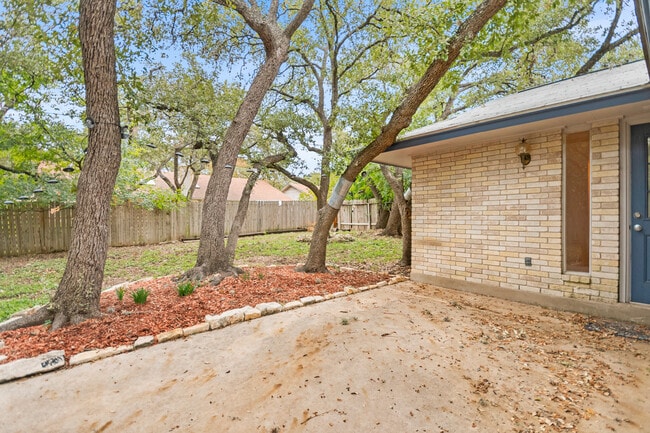 Building Photo - 8310 Watch Tower St