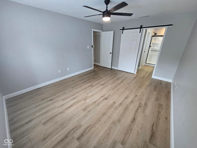 Building Photo - 481 Villa Meadow Dr