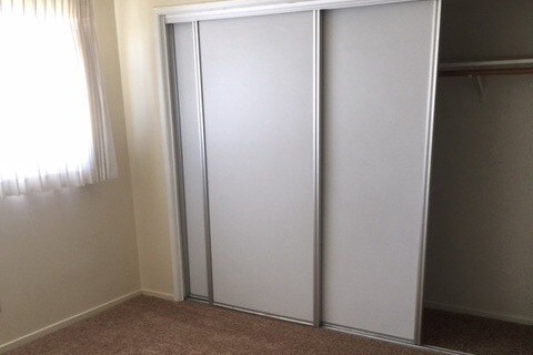 Bedroom - 901 N Cedar St