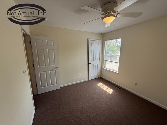 Building Photo - 1330 N Frideriki Dr