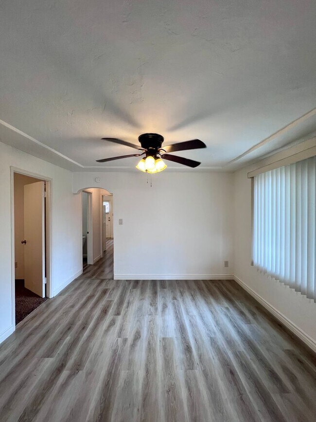 Building Photo - 4546 37th St