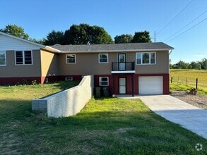 Building Photo - 90 - Harts Mill Rd.