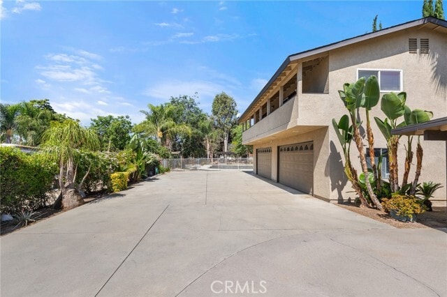 Building Photo - 12596 Ross Ave