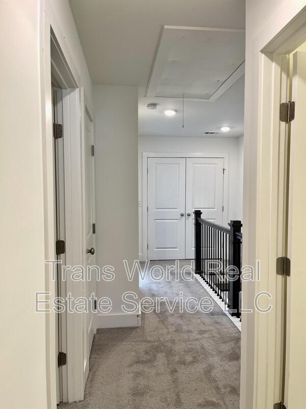 Building Photo - 23 S Auburn Lndg Pl