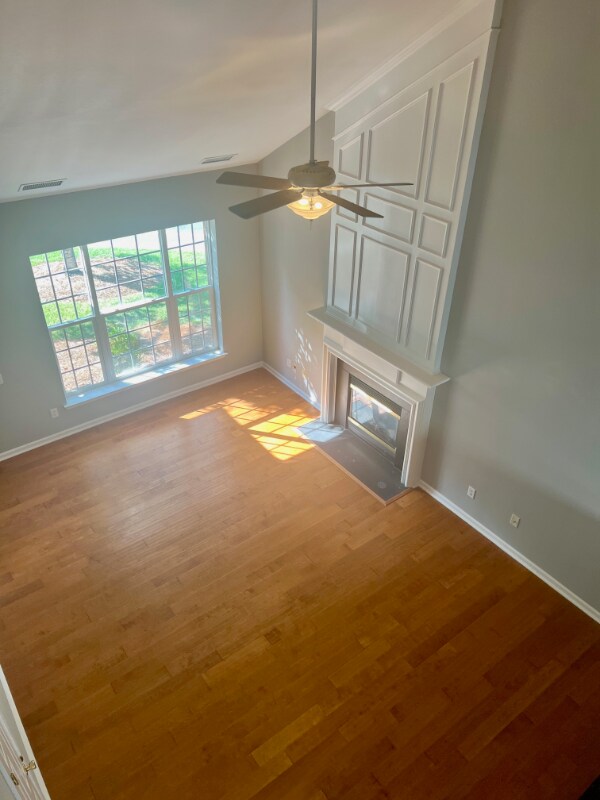 Building Photo - 6915 Beverly Springs Dr