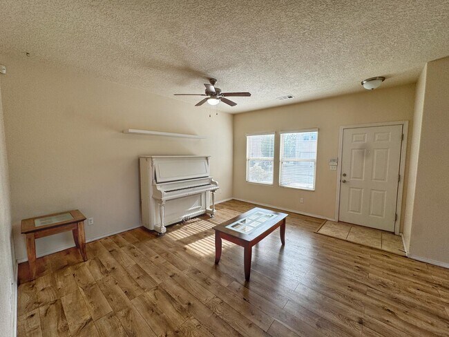 Building Photo - 11019 Marina Gate Trail NE