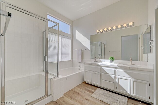 Building Photo - 3329 Ascona Ct