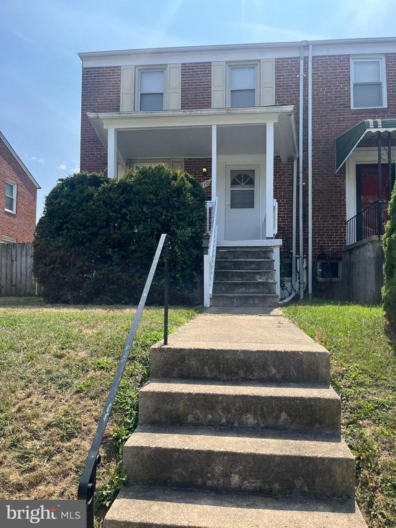 Primary Photo - 210 Cherrydell Rd