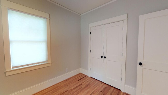Building Photo - Beautiful Renovated Duplex in Wilmore!