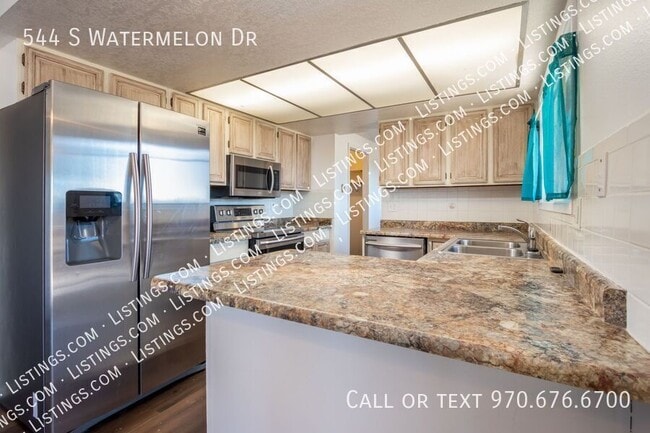 Building Photo - 544 S Watermelon Dr
