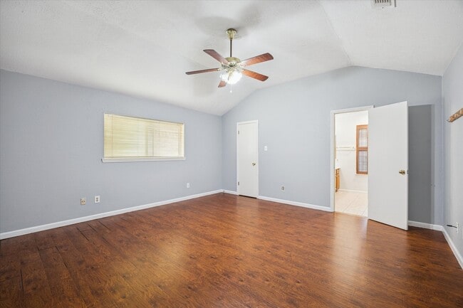 Building Photo - 3615 Kingston Vale Dr