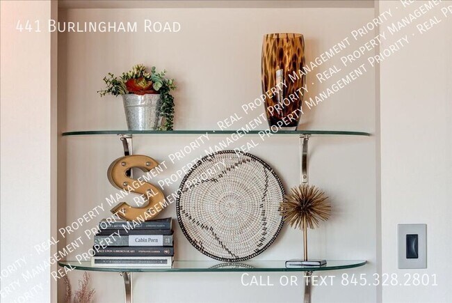 Building Photo - 441 Burlingham Rd