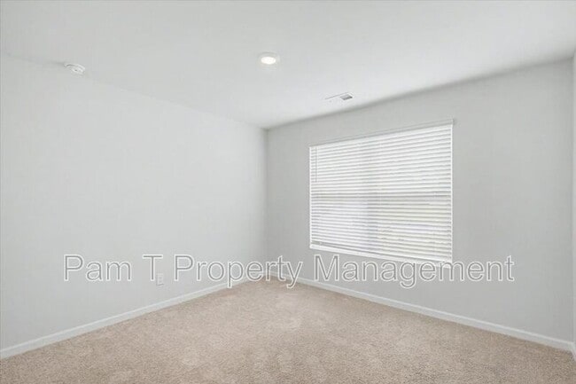 Building Photo - 567 Turpentine Trl