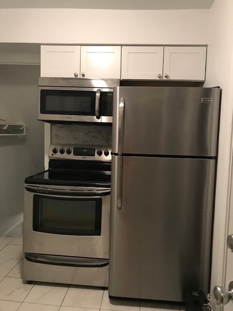 Building Photo - 59 S Pershing Ave