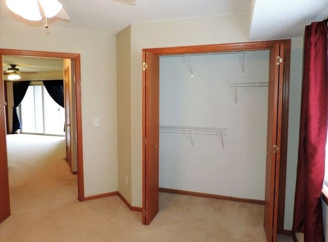 Building Photo - $1,150 | 2 Bedroom, 1 Bathroom 3rd Floor Condo | Pet Friendly* | Available for May 1st, 2025 Move...