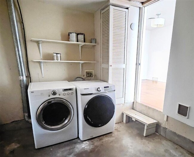 Building Photo - 2609 NW 49th St