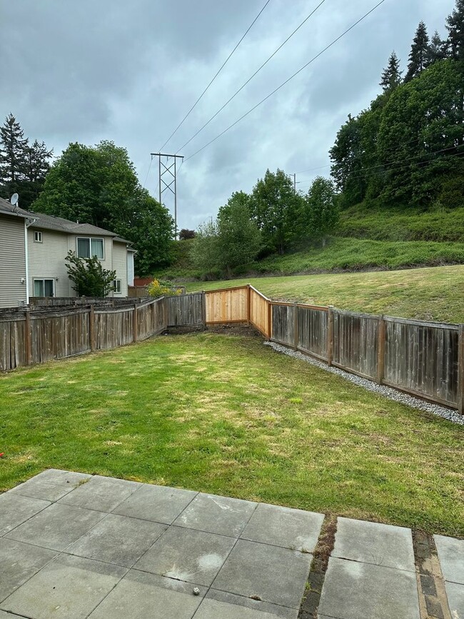 Building Photo - Charming 3 beds 2.5 bath house in Bothell!