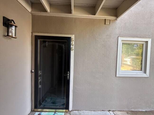 Building Photo - 646 Portside Dr
