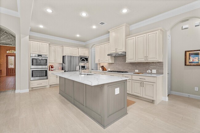 Building Photo - 122 Coral Bells Ct