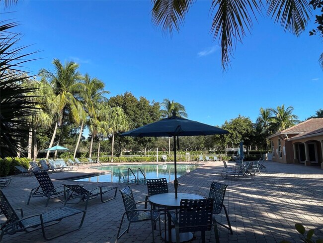 Building Photo - 932 NW 126th Terrace