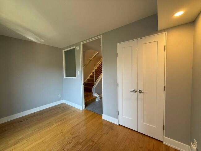 Building Photo - 1245 13th St NW