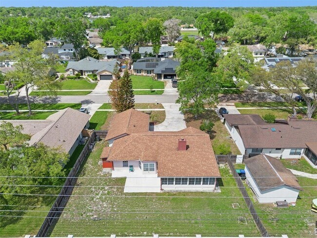 Building Photo - 4136 Tall Tree Dr