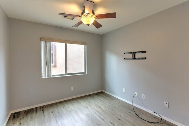 Building Photo - Rancho Sahuarita