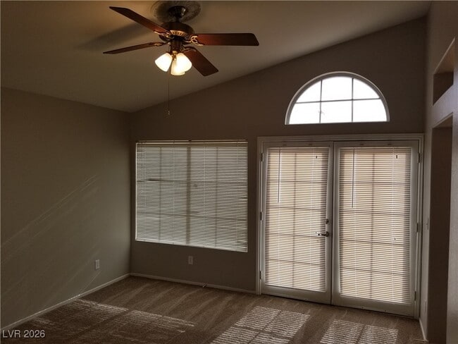 Building Photo - 305 Windmere St