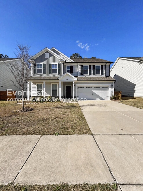 Building Photo - 2145 Bethpage Dr