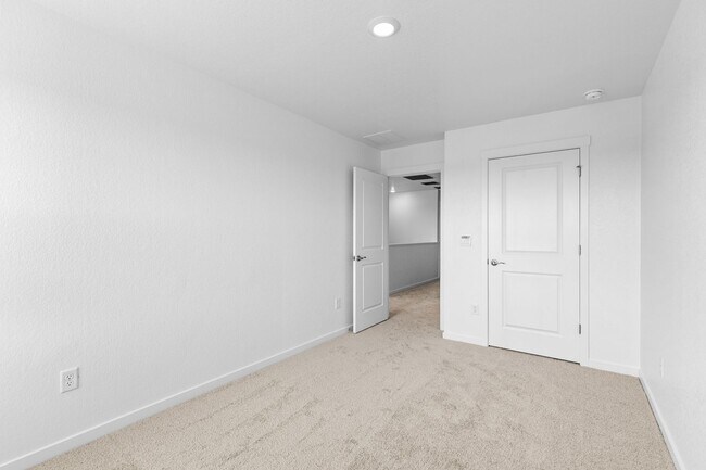 Building Photo - 1508 Higgins Crk Dr