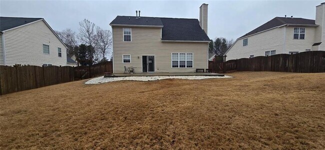 Building Photo - 1620 Valley Club Dr