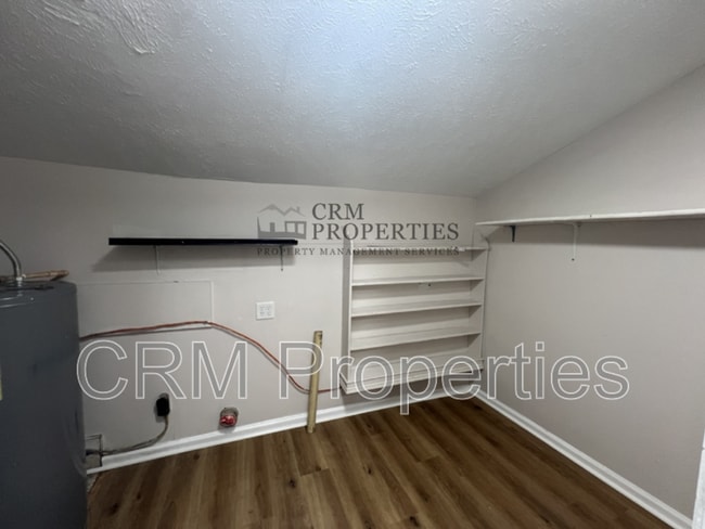 Building Photo - 1329 N Wabash Ave