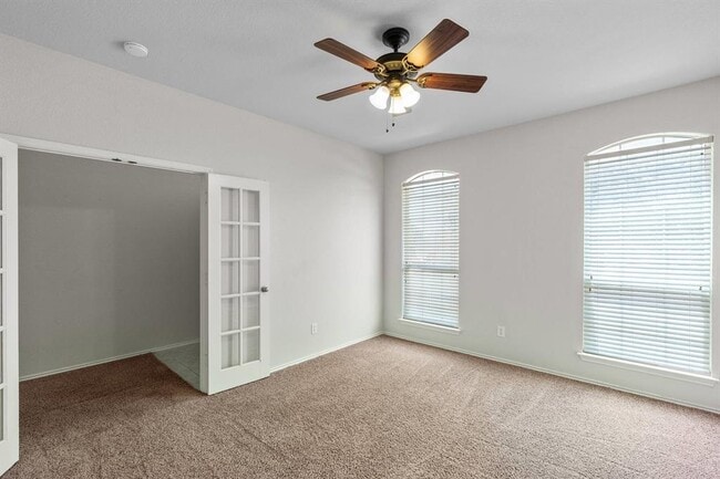 Building Photo - 124 Amberwood Ct