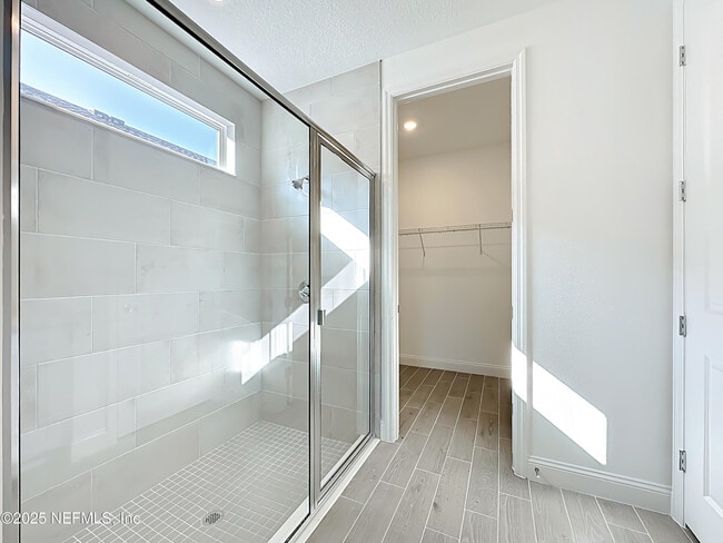 Building Photo - 289 Pentwater Rd