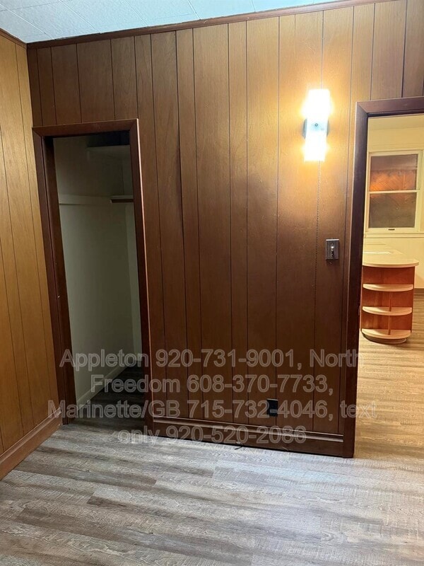 Building Photo - S7559 US-12