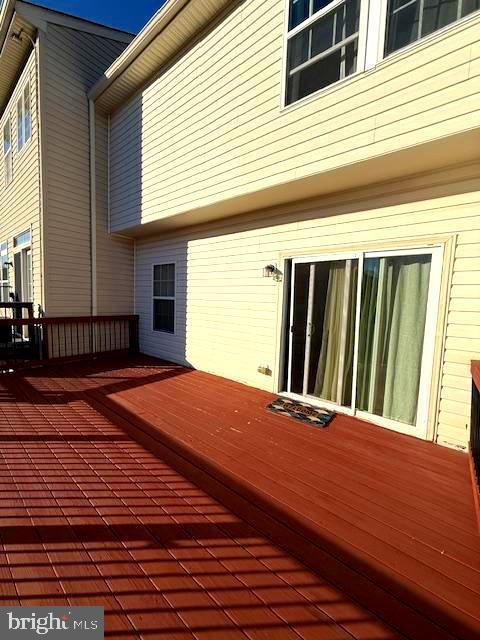 Building Photo - 42999 Edgewater St