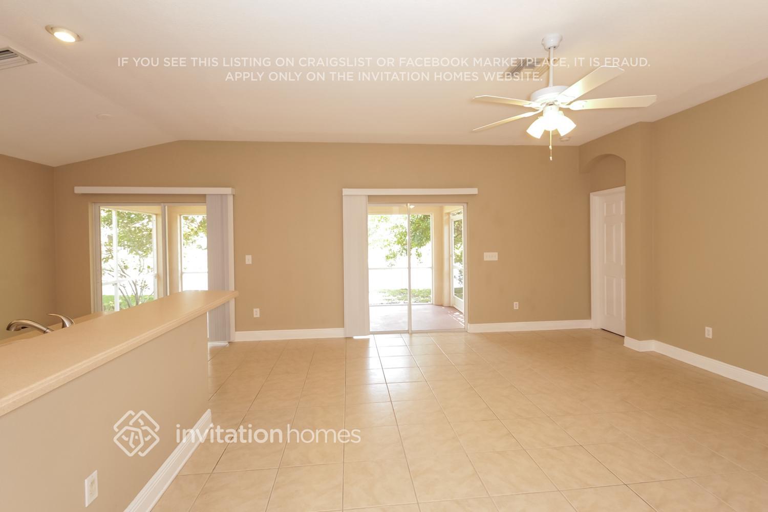 Building Photo - 5268 Layton Dr