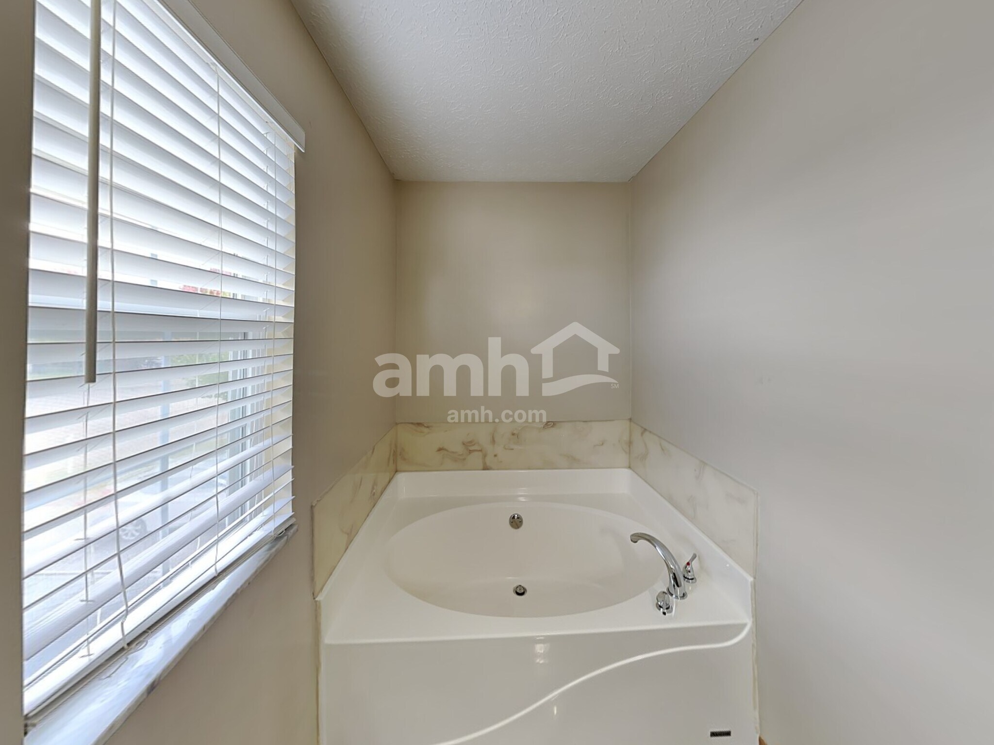 Building Photo - 5243 Arborline Ct