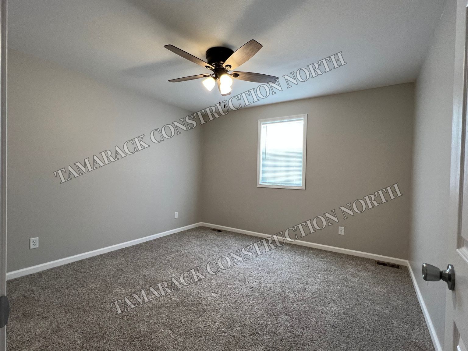 Building Photo - 2095 Breckenridge Rd