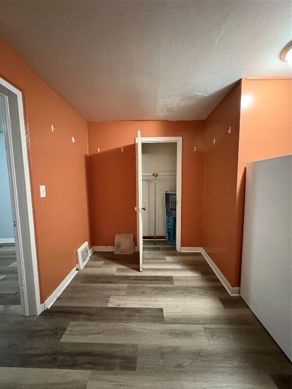 Building Photo - 114 Conklin Ave