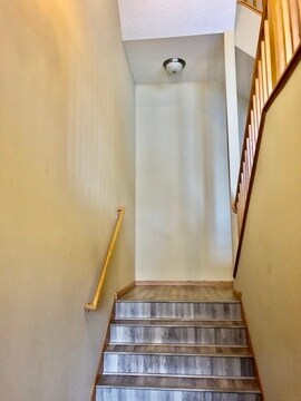 Building Photo - 15564 Eagles Nest Wy