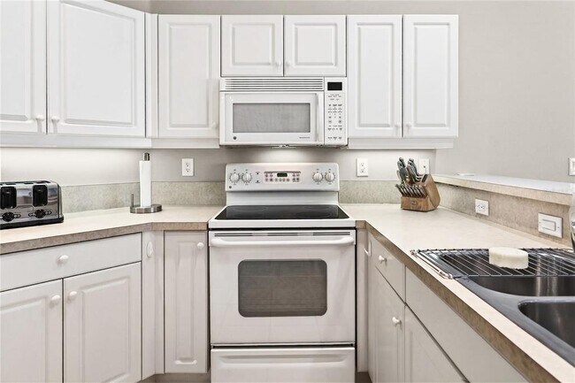 Building Photo - 1421 Gondola Park Dr