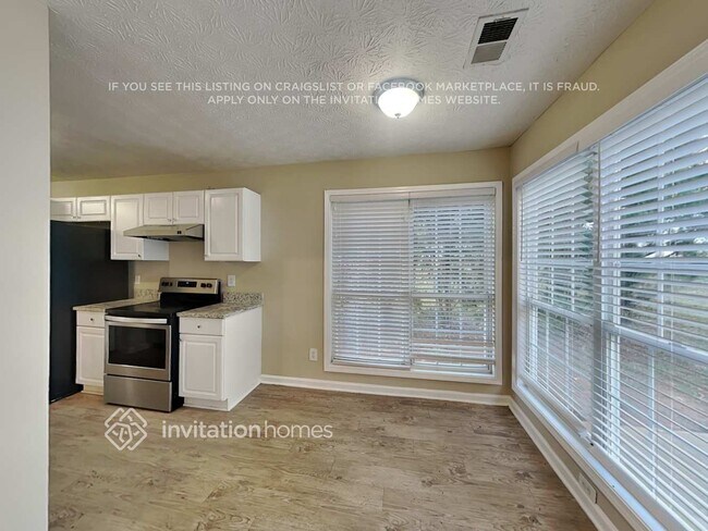 Building Photo - 6216 Nellie Ct SE